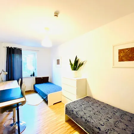 Hannovermesseapartment With Terrace 아파트 *